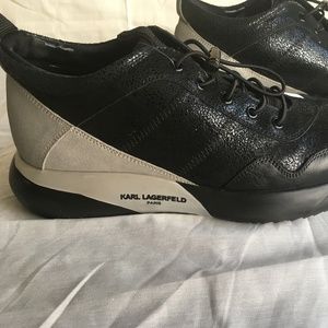Karl Lagerfeld Mens Black Crackle Sneaker